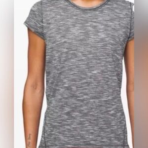 LULULEMON Women’s Another Mile sleeveless Top
